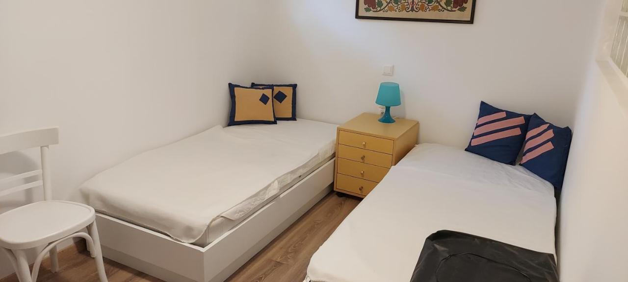 Lenia'S 1 Apartment Артемида Екстериор снимка